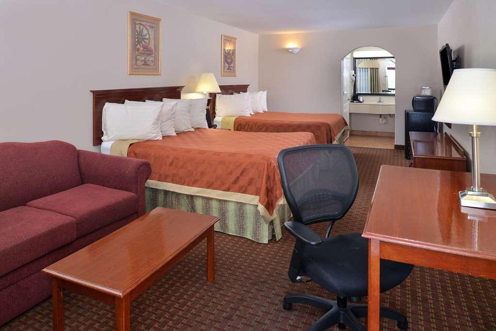 Americas Best Value Inn & Suites San Benito Quarto foto