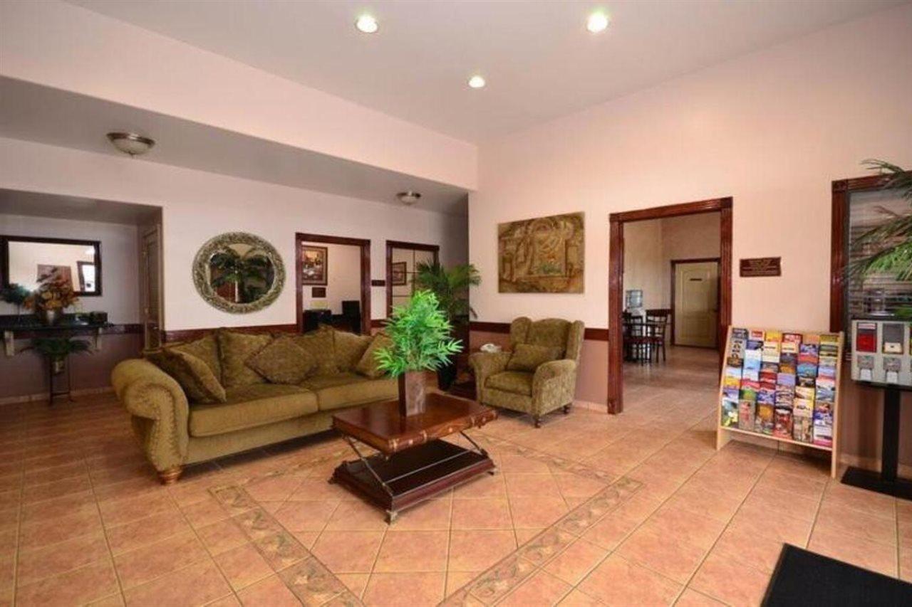 Americas Best Value Inn & Suites San Benito Interior foto