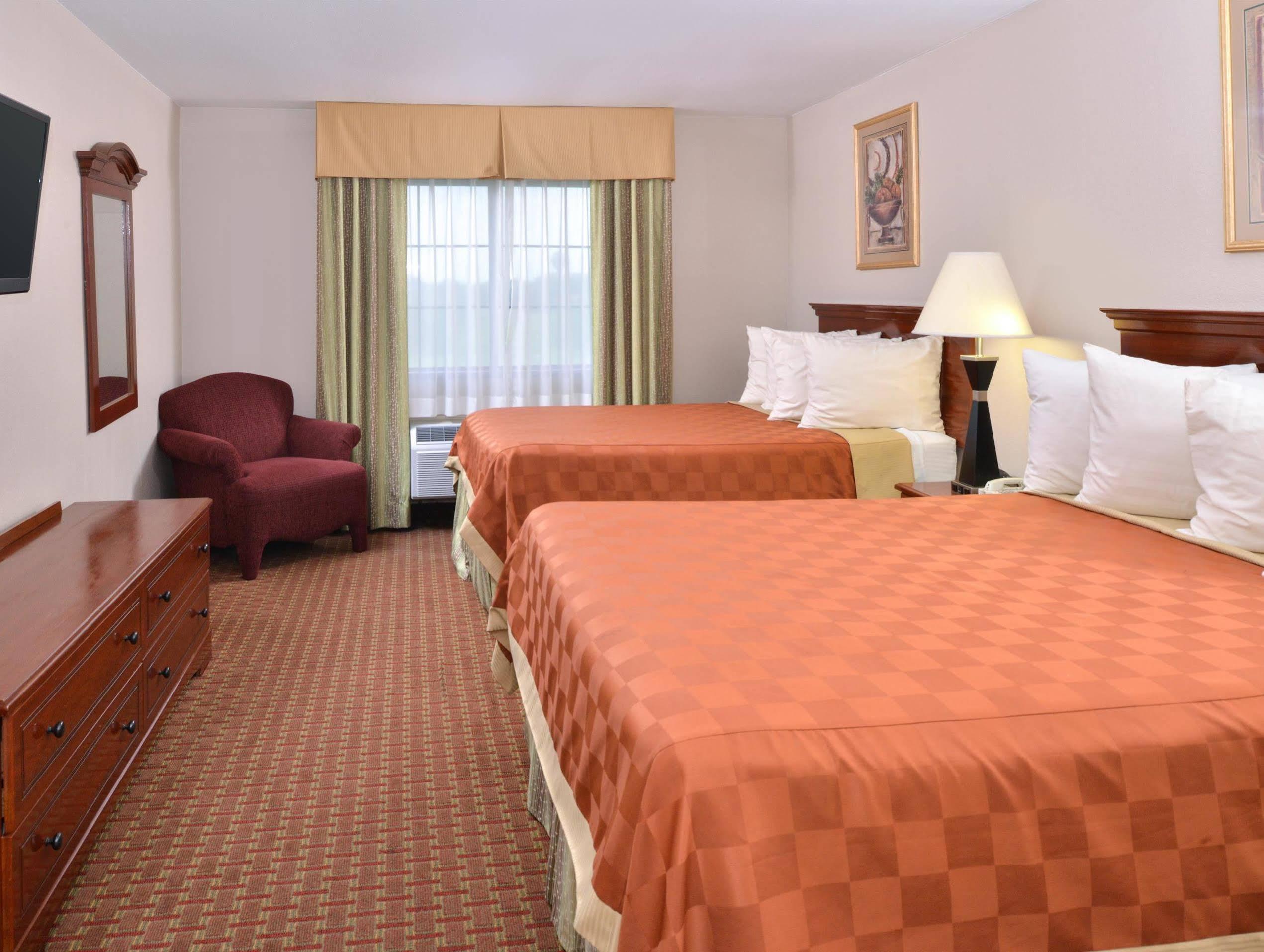 Americas Best Value Inn & Suites San Benito Exterior foto