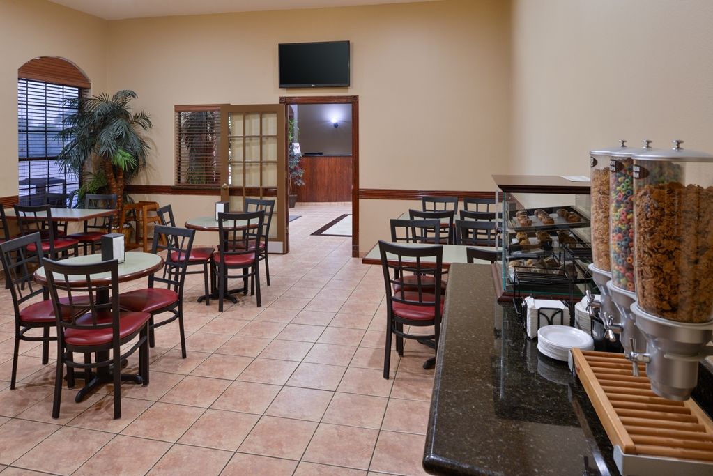 Americas Best Value Inn & Suites San Benito Facilidades foto